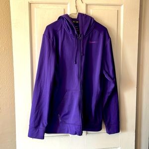 Purple Nike Therma - Fit size Large